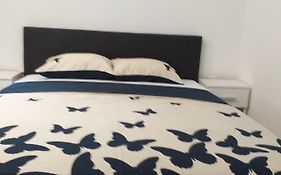Apartman Nikol I Petra, 50M From The Beach